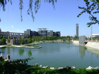 北京工商大学